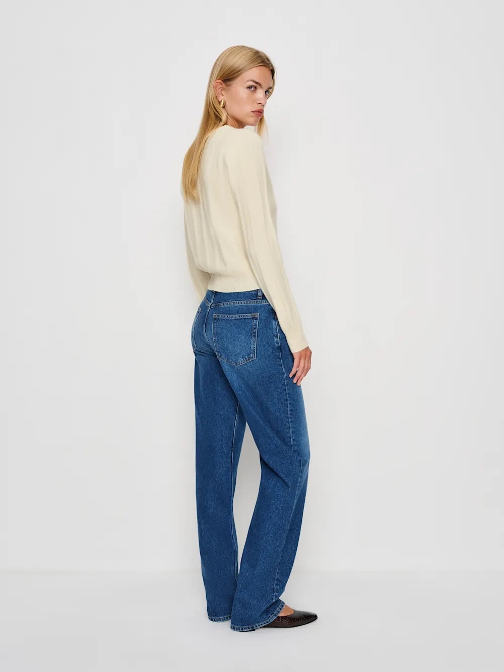 REFORMATION HANNAH CREW CARDIGAN - Picture 6 of 12
